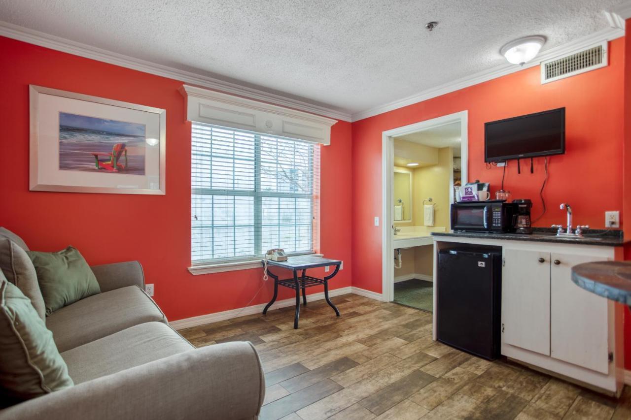 Edgewater Inn - Biloxi Beach Екстер'єр фото